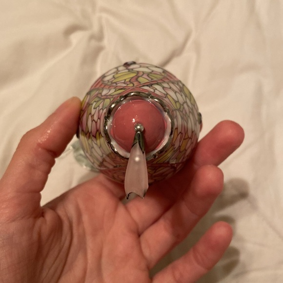 BRADFORD EDITIONS LOUIS TIFFANY HEIRLOOM PORCELAIN 2001 ORNAMENTS (set of 3) - Picture 10 of 14